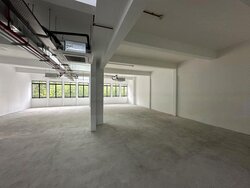 North Canal Road (D1), Retail #456913341